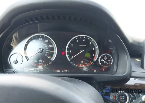 2015 BMW X5 xDrive50I z USA, uszkodzony, nr VIN 5UXKR6C57F0J75085